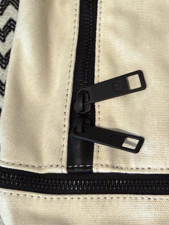 ? NWT lululemon Angel Wing City Adventurer Backpack 17L ~ NEW ~ FAST SHIP! main image 14